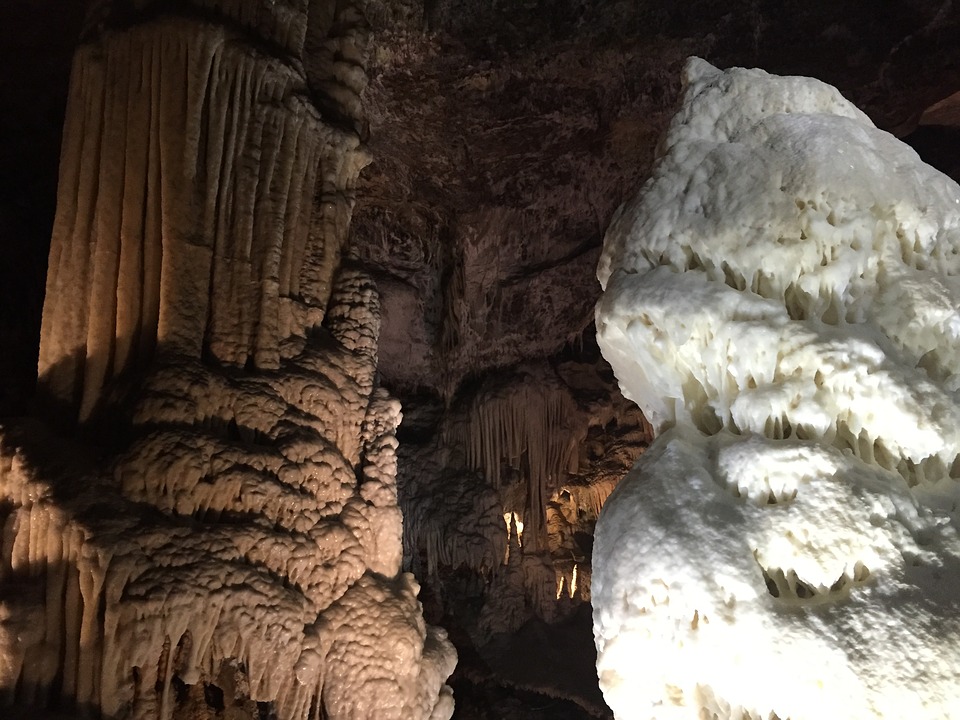 postjona cuevas eslovenia