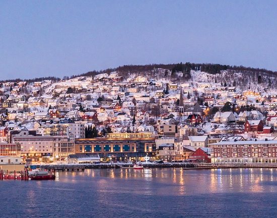 Auroras y Hotel de Hielo en Noruega